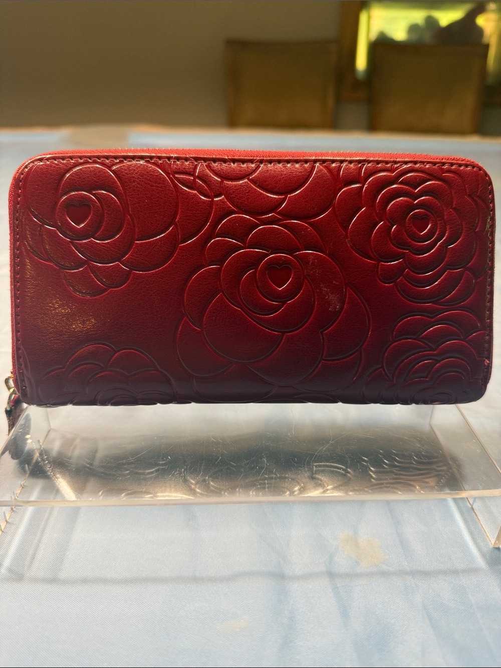 Zip-Around Floral Embossed Wallet - Red - Picture 2 of 4